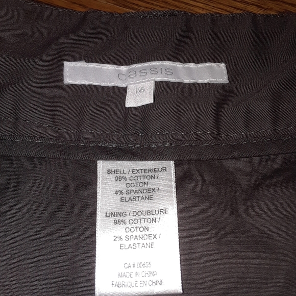 Size 16 plus brown straight skirt - Picture 3 of 12